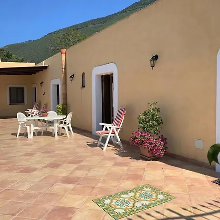 Casa Il Girasole, Panoramica E A Pochi Passi Dal Centro Di