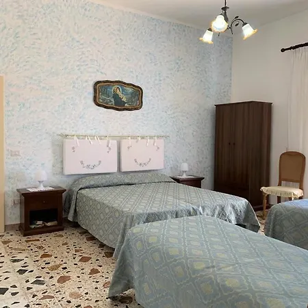 Casa Il Girasole, Panoramica E A Pochi Passi Dal Centro Di Holiday home